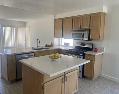10754 Glendover Ln - Photo Thumbnail 16