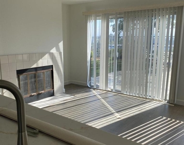 10754 Glendover Ln - Photo Thumbnail 18
