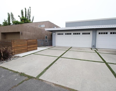 2212 Edinburg Ave, - Photo Thumbnail 5