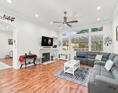 2809 Cimmaron Avenue - Photo Thumbnail 3