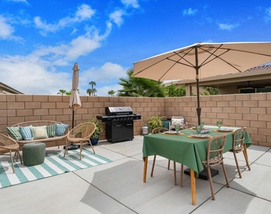 81887 Via Encinitas - Photo Thumbnail 5