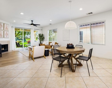 82223 Travolta Avenue - Photo Thumbnail 3