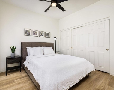 82223 Travolta Avenue - Photo Thumbnail 10