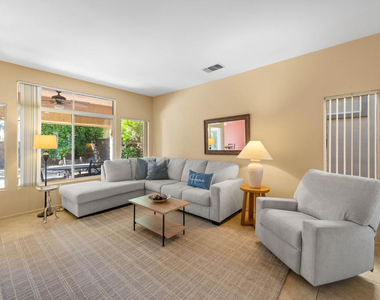 78945 Champagne Lane - Photo Thumbnail 6
