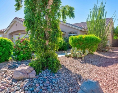 78945 Champagne Lane - Photo Thumbnail 3