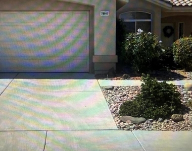 78945 Champagne Lane - Photo Thumbnail 8