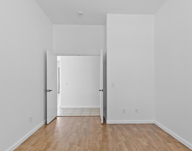 13897 Mountain Top Drive - Photo Thumbnail 32