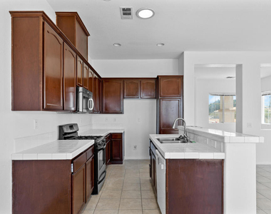 13897 Mountain Top Drive - Photo Thumbnail 11