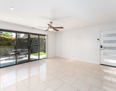 1111 Ramon Road - Photo Thumbnail 5