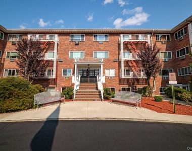 838 Pelhamdale Road - Photo Thumbnail 15