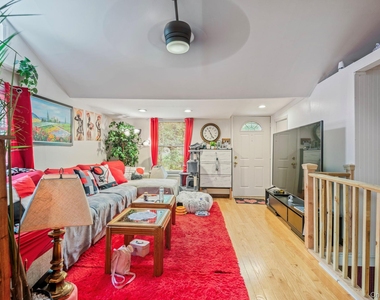 55 Inwood Avenue - Photo Thumbnail 9