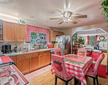 55 Inwood Avenue - Photo Thumbnail 11