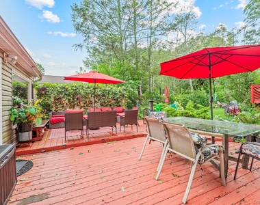 55 Inwood Avenue - Photo Thumbnail 7