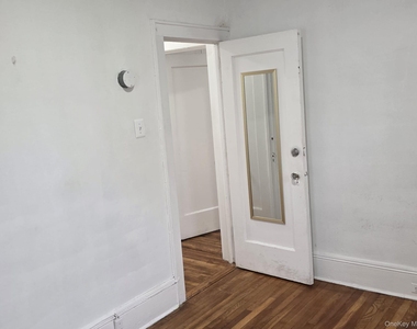 420 Bedford Avenue - Photo Thumbnail 10
