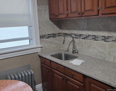 420 Bedford Avenue - Photo Thumbnail 6