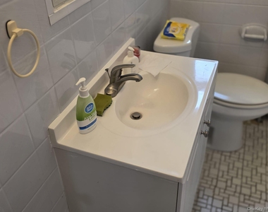 420 Bedford Avenue - Photo Thumbnail 7
