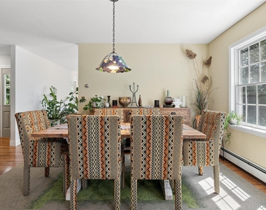 1020 Monsell Lane - Photo Thumbnail 9