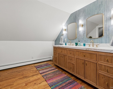 1020 Monsell Lane - Photo Thumbnail 27
