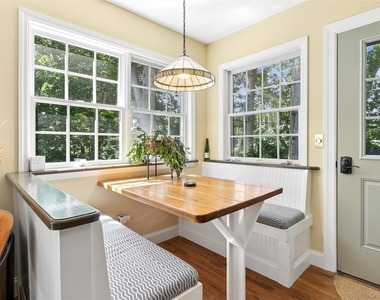 1020 Monsell Lane - Photo Thumbnail 11