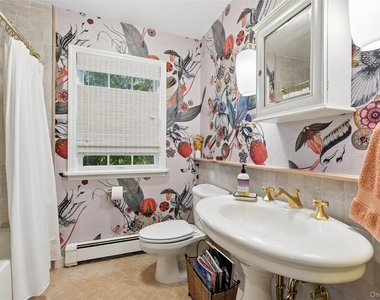 1020 Monsell Lane - Photo Thumbnail 18