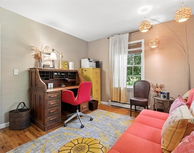 1020 Monsell Lane - Photo Thumbnail 20