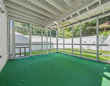 46 Homewood Avenue - Photo Thumbnail 10