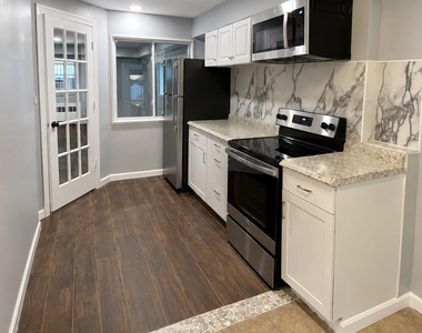 16 Frank Avenue - Photo Thumbnail 1