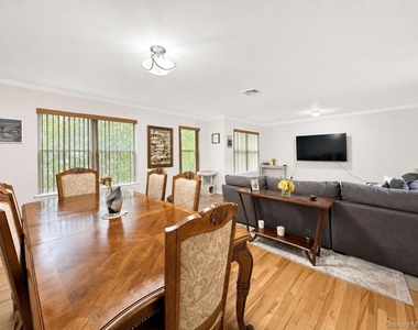 32 Deer Ct Drive - Photo Thumbnail 2