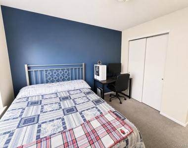 32 Deer Ct Drive - Photo Thumbnail 7