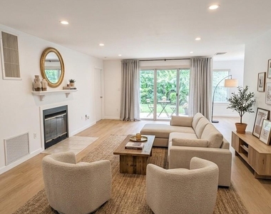 803 Lenox Road - Photo Thumbnail 1