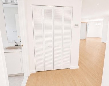 803 Lenox Road - Photo Thumbnail 19