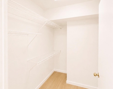 803 Lenox Road - Photo Thumbnail 11