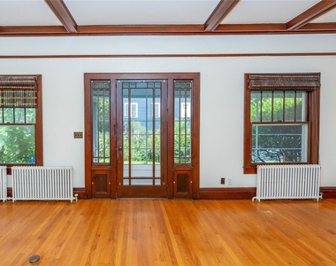 140 E Main Street - Photo Thumbnail 13