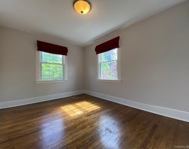 27 Grand Boulevard - Photo Thumbnail 13