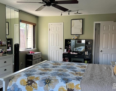 1210 Edison Glen Terrace - Photo Thumbnail 6