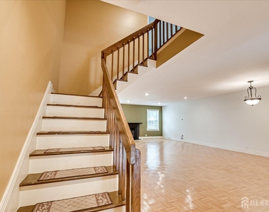3902 Spring Brook Drive - Photo Thumbnail 26