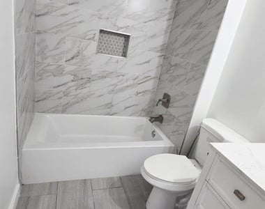 8207 Tamarron Drive - Photo Thumbnail 11