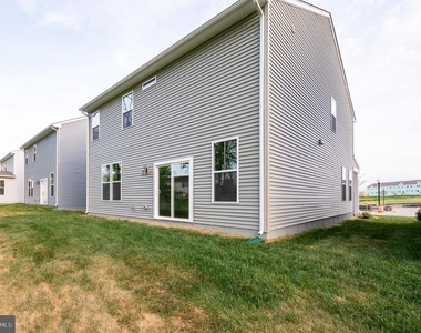 217 National Street - Photo Thumbnail 10