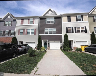 185 Magellan Drive - Photo Thumbnail 3