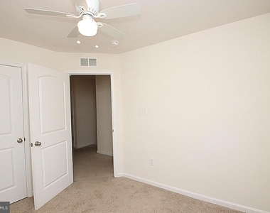 185 Magellan Drive - Photo Thumbnail 24