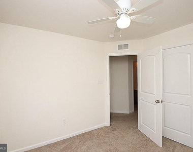 185 Magellan Drive - Photo Thumbnail 26