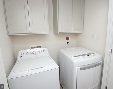 185 Magellan Drive - Photo Thumbnail 21
