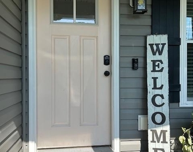 119 N Cedar Lane - Photo Thumbnail 1