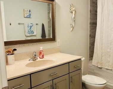 119 N Cedar Lane - Photo Thumbnail 7