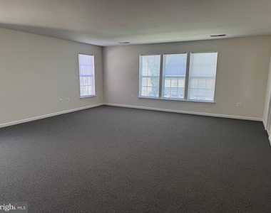 9719 Inkwood Drive - Photo Thumbnail 25