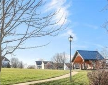 22 Town Center Drive - Photo Thumbnail 1