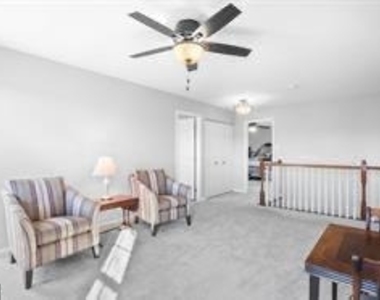 22 Town Center Drive - Photo Thumbnail 11