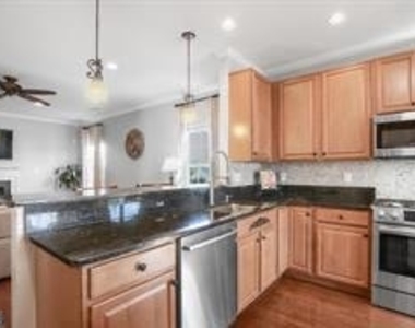 22 Town Center Drive - Photo Thumbnail 28
