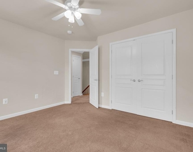 12213 Silver Cypress Terrace - Photo Thumbnail 26