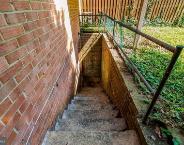 8916 Braeburn Drive - Photo Thumbnail 63